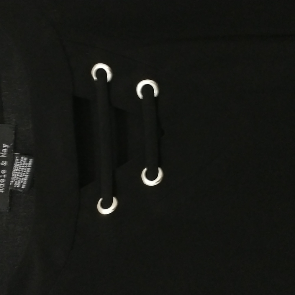 Adele & May Black Top size small - Picture 2 of 6